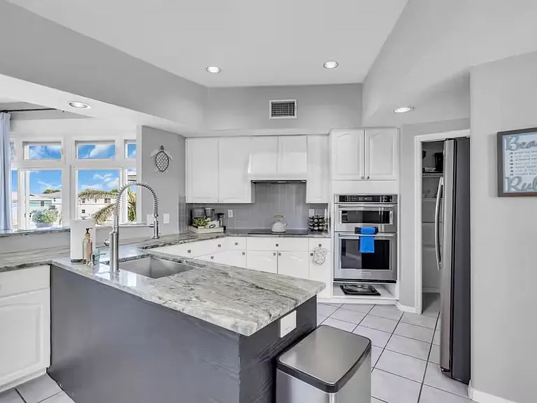 14249 Gulf Blvd — Photo 6