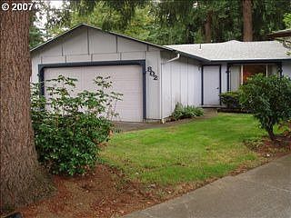 3rd image of 802 NE 130th Ct