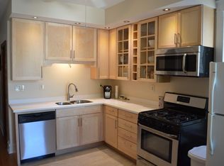 4938 N Hoyne Ave #1, Chicago, IL 60625