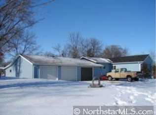 307 Muyres Ave NE, Carlos, MN 56319