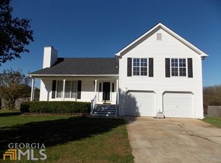 1212 Willow Dr, Auburn, GA 30011