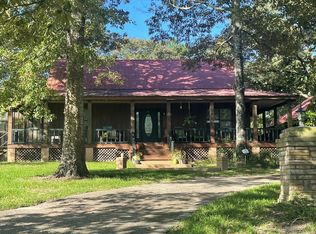 168 Rault Dr, Lumberton, MS 39455