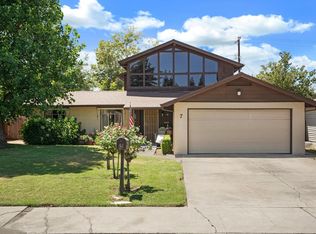7 S Fairmont Ave, Lodi, CA 95240