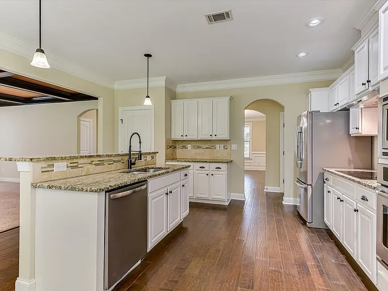 4215 Windslow Dr — Photo 12