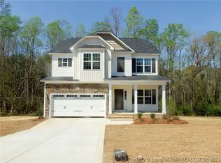 4612 Scenic Pines Dr, Hope Mills, NC 28348