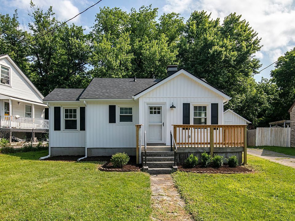 1st image of 277 Elmwood Dr