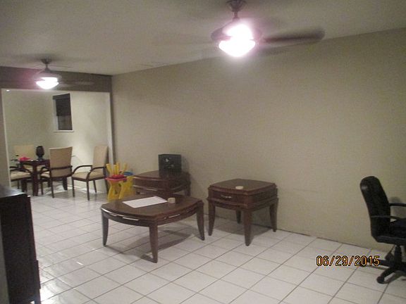 4th image of 5 Palmetto Ct
