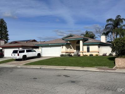 608 Orchid Dr, Bakersfield, CA, 93308