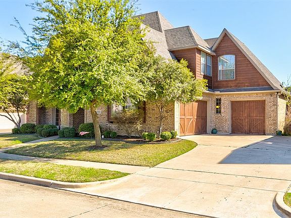 2nd image of 8012 Oak Knoll Dr