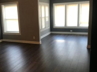1110 S Independence Blvd #3, Chicago, IL