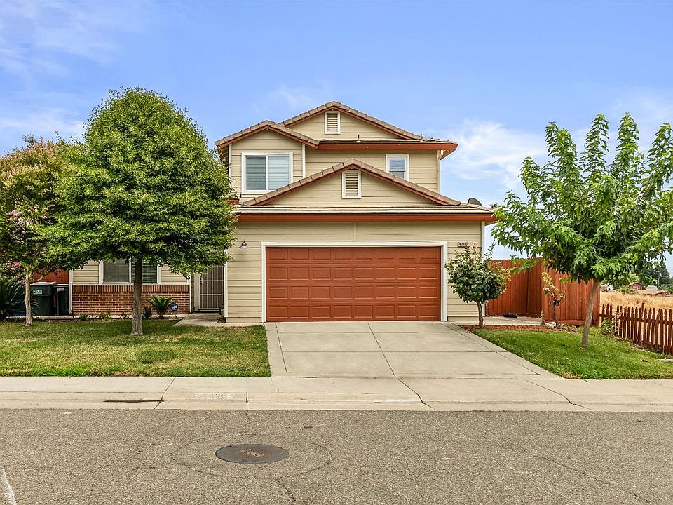 1st image of 8200 Carriage Oaks Way