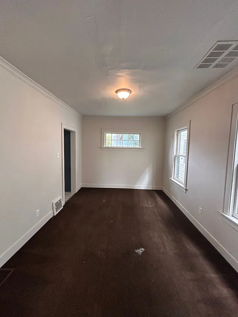 2243 New Haven Ave. — Photo 3