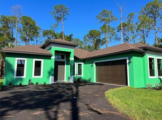 439 2nd St SE, Naples, FL 34117