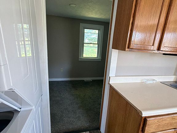 5th image of 6222 Jackson Rd