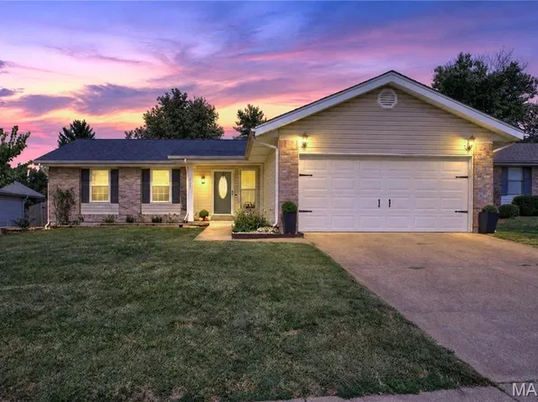 421 Talbert Ct, Ballwin, MO 63021