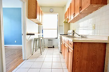 Rented by Dakis Group LLC