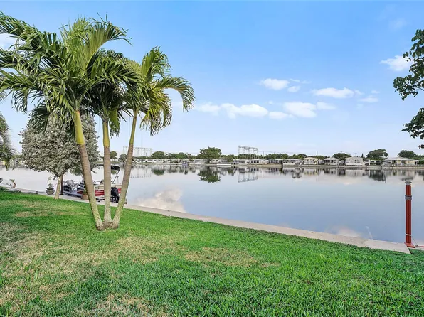 2933 Lakeshore Drive, Fort Lauderdale, FL 33312