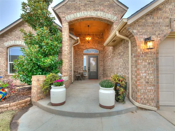 2200 Timber Rdg, Yukon, OK 73099