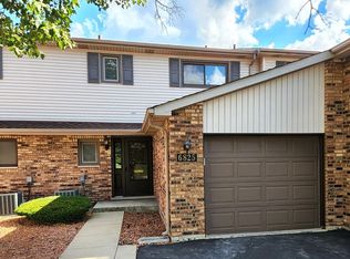 6825 Brementowne Rd, Tinley Park, IL 60477