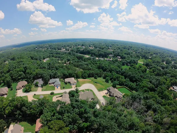 2232 E Amory Street, Springfield, MO 65804