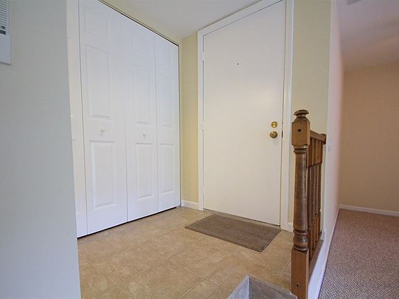 3rd image of 1233 N Regency Dr