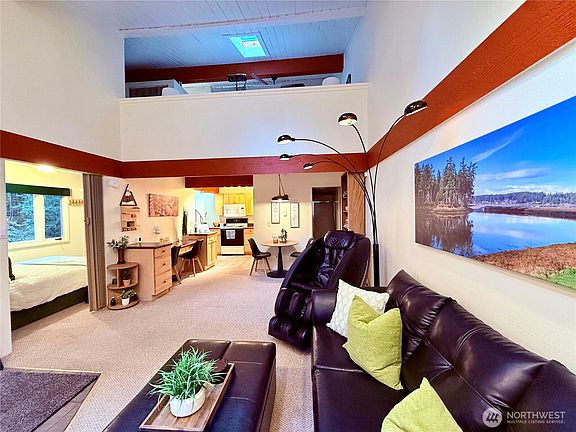 5th image of 741 E Promontory Road