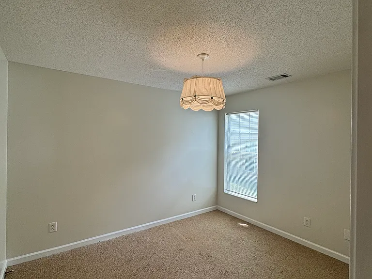 1840 Arborwood Dr — Photo 18