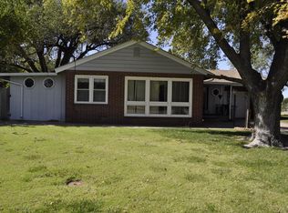 624 N Schiller Ave, Ellinwood, KS 67526