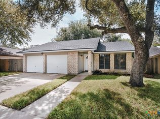 103 Rio Vista Dr, Victoria, TX 77904