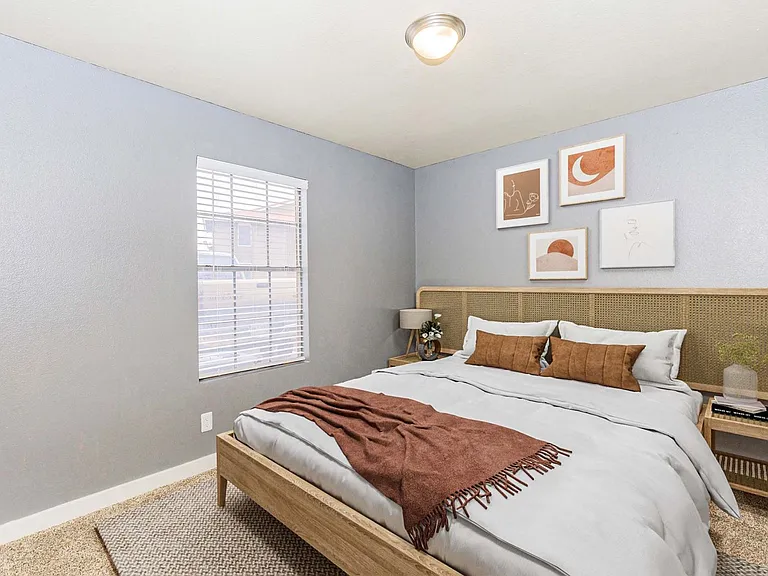 Williams Gateway Apartments — Photo 14
