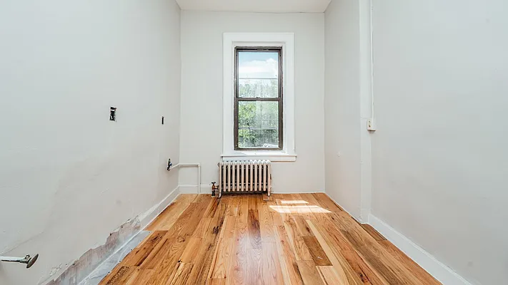 Rented by Nooklyn NYC LLC | media 16