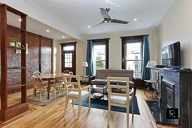 Rented by R New York