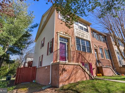 13116 Willow Stream Ln, Fairfax, VA, 22033