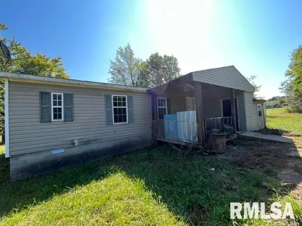 4915 Tuller Rd, Stonefort, IL 62987