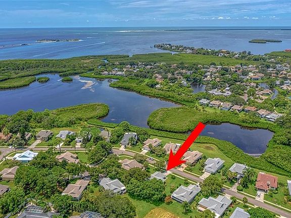 3rd image of 1009 Lake Avoca Dr