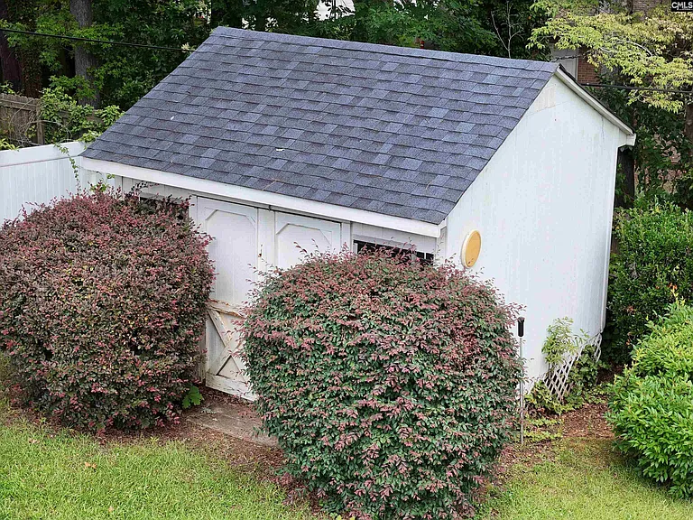 625 Challedon Dr — Photo 29