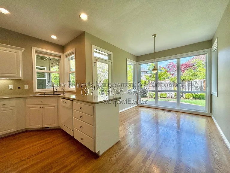 820 NW Pebble Beach Way — Photo 14