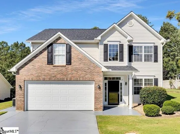 140 Rounded Wing Dr, Easley, SC 29642