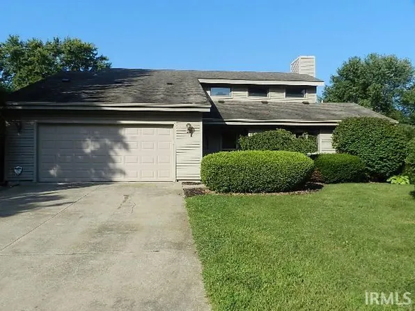 4031 E Oldfield Dr, Leesburg, IN 46538