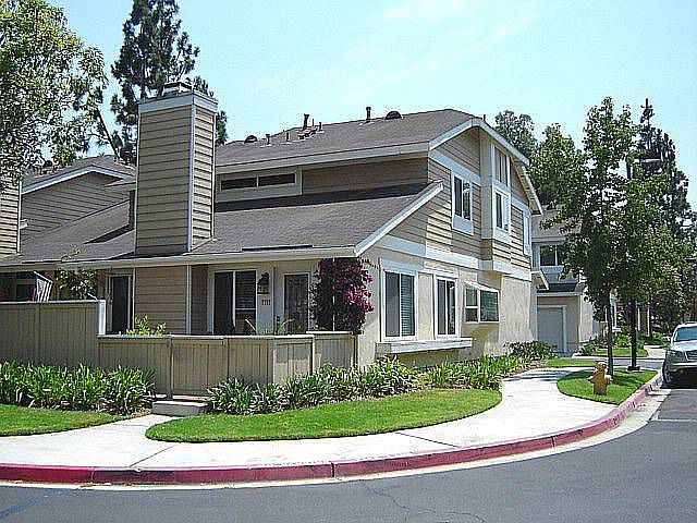 Great Interior End Corner Location