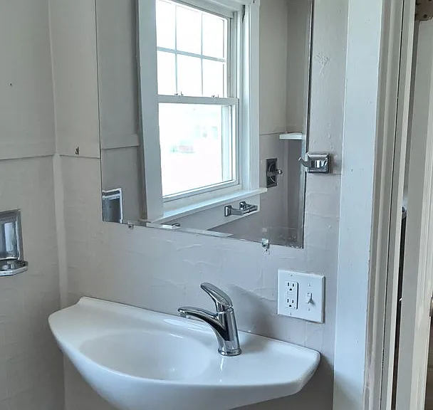 8 Veteran Ct — Photo 11