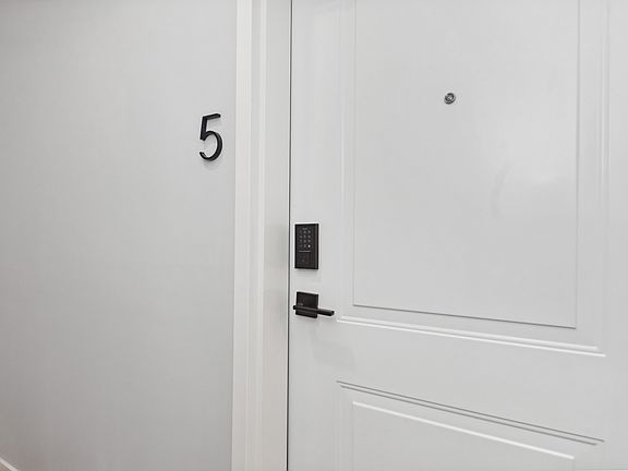 3rd image of 6011 Madison Rd #5