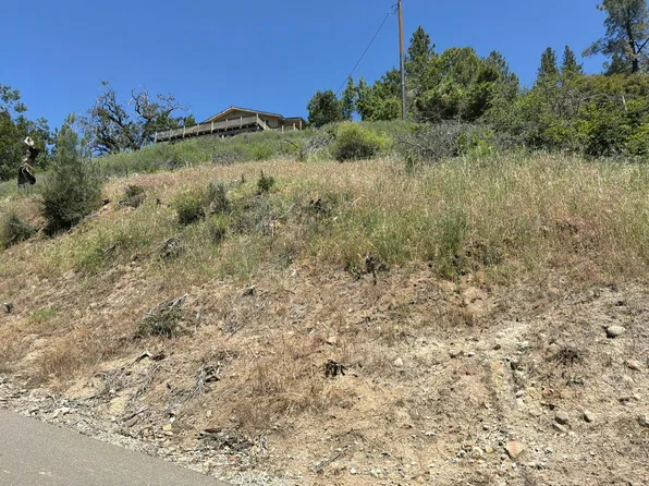 5301 Shooting Star Rd, Pollock Pines, CA 95726