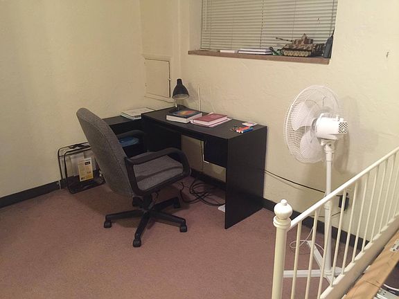 Bed room table