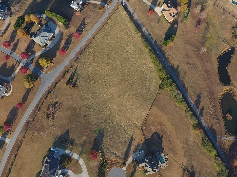 2nd image of 7135 Little Brook Ln