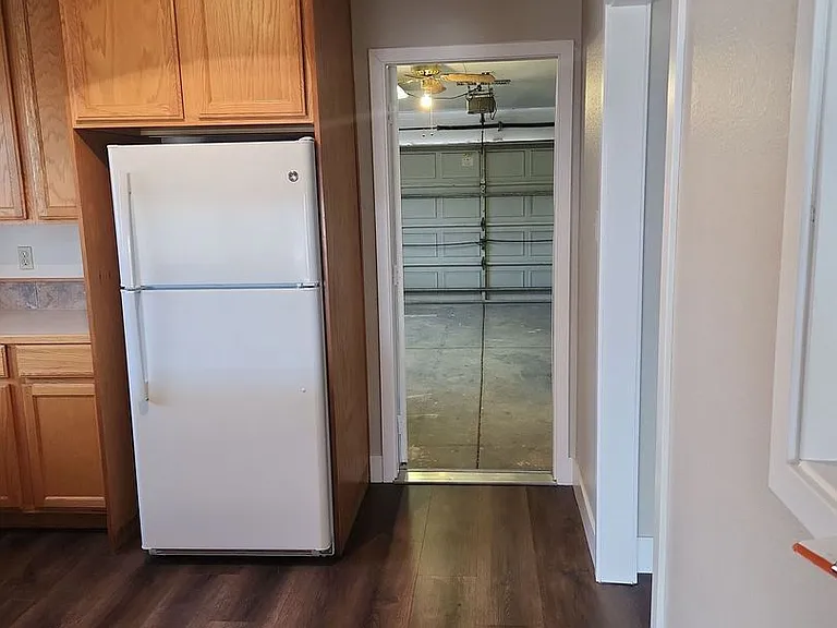 7221 Frank Borman Ave — Photo 14