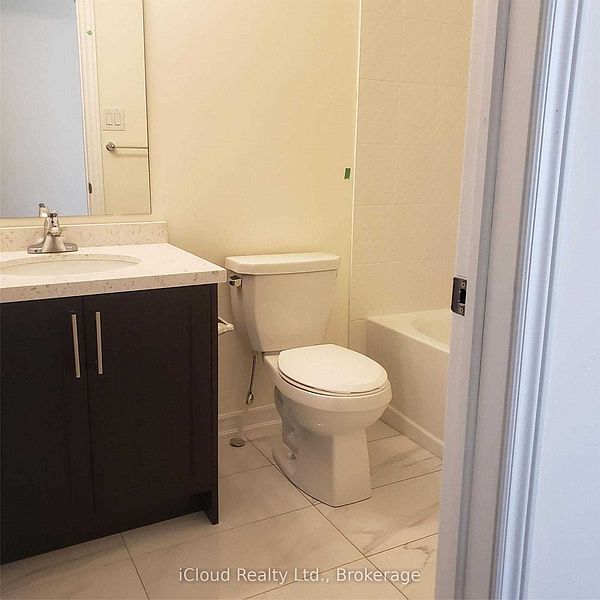 Brampton House for rent - 3 Bedrooms — photo 7