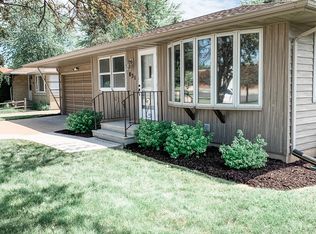 831 Midway Rd, Menasha, WI 54952