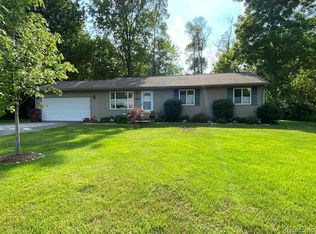 21650 Elwell Rd, Belleville, MI 48111