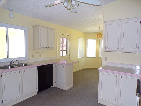 4th image of 1211 Palmetto Dr